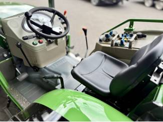 smalspoortractoren Fendt 208v Cabrio 4205 uur
