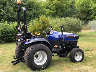 smalspoortractoren Farmtrac compact tractoren