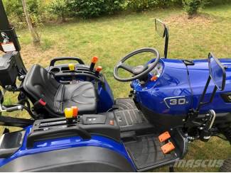 smalspoortractoren Farmtrac compact tractoren