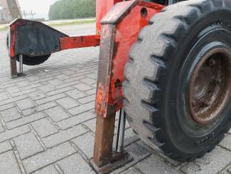 heftrucks stapelaars palletwagens Goedkope Terrein Heftruck