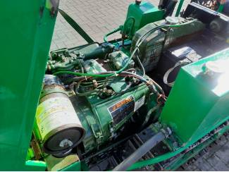 smalspoortractoren Rupstractor met Bomenrooier