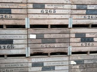 voorraadkisten Te koop 750 houten fruitkisten/fruitbakken.