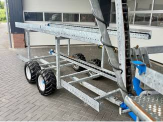 hoogwerkers en plukkoppers Boreco Galaxy hoogwerker incl kistentrailer