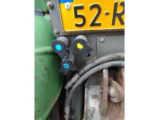 smalspoortractoren fendt 260 v