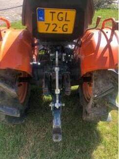 pluktreintractoren Kubota B7001, 4Wieldrive, 3 cillinder 17 PK,diesel,kenteken
