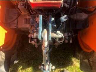 pluktreinen Kubota B1402 ,4 wiel drive, 3 cillinder diesel , 17 PK,  kenteken