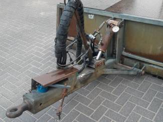 aanhangwagens Platformkar met Stuuras
