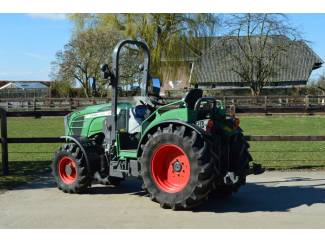 smalspoortractoren Fendt 207 VA Vario Cabrio Smalspoor/Fruitteelt tractor