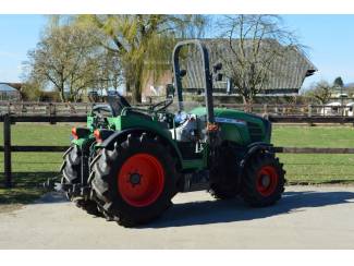 smalspoortractoren Fendt 207 VA Vario Cabrio Smalspoor/Fruitteelt tractor