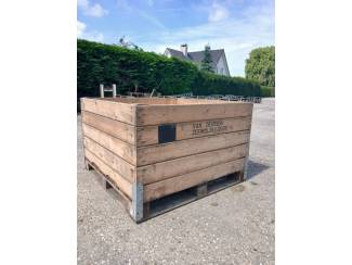 Ongeveer 2000 voorraadkisten kisten hout