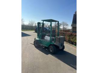 heftrucks stapelaars palletwagens Prins Ruwterreinheftruck te koop / te huur