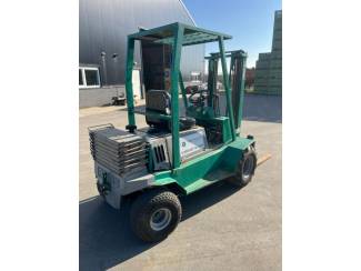 heftrucks stapelaars palletwagens Prins Ruwterreinheftruck te koop / te huur