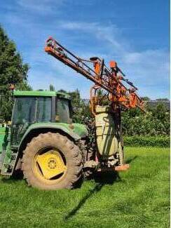 spuitmachines en toebehoren kwh blowerspuit en/of douven veldspuit 12mtr