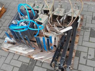 mechanische onkruidbestrijding SMA 70-33 Tool Carrier