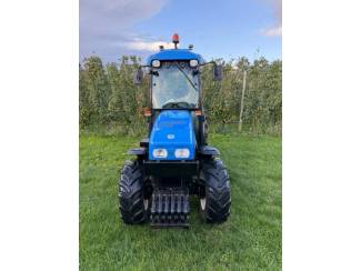 smalspoortractoren New Holland TN95va