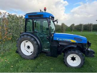 New Holland TN95va