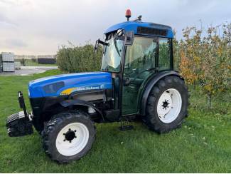 smalspoortractoren New Holland TN95va