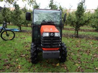 smalspoortractoren Kubota extra laag