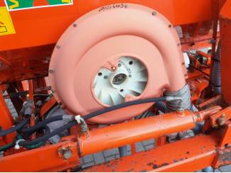 kunstmeststrooiers Brede Rijenstrooier