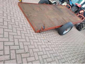 smalspoortractoren Francini oprijwagen / oprijkar