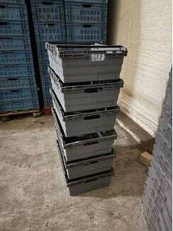 stellingen Kunstof stapelbakken