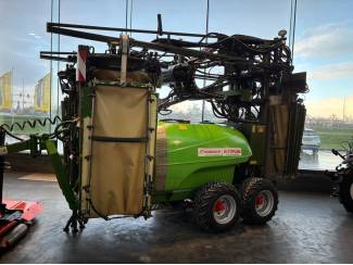 drie rijer spuit Munckhof M-Topline 3-rijige boomgaardspuit