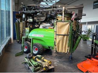 drie rijer spuit Munckhof M-Topline 3-rijige boomgaardspuit