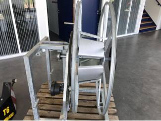 boompalen en toebehoren Oprolhaspel voor draad en slang