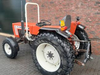 smalspoortractoren Wendbare Tractor met Grasbanden