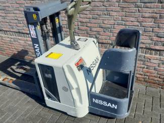 heftrucks stapelaars palletwagens Electrische Stapelaar