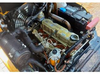 heftrucks stapelaars palletwagens Compacte Diesel Heftruck met Cabine