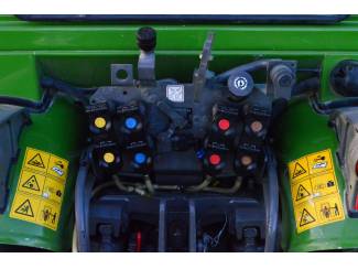 smalspoortractoren Fendt 208V S3 smalspoortractor