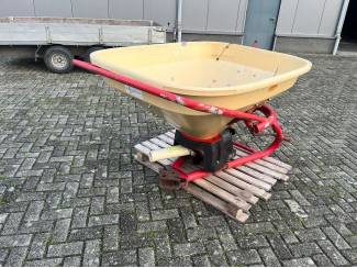 kunstmeststrooiers Vicon pendelstrooier