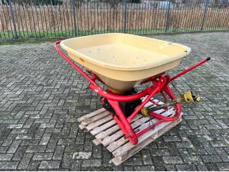 kunstmeststrooiers Vicon pendelstrooier