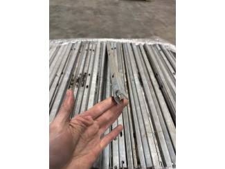 boompalen en toebehoren Gebruikte Valente eind- en tussenjukken