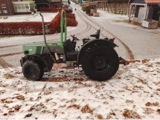 fendt 275 v smalspoortrekker