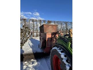 compoststrooiers Schuitemaker compoststrooier