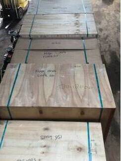 beregening en toebehoren Nieuwe Caprari aftakas pompen los in de krat geleverd,