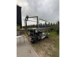 hoogwerkers en plukkoppers Boreco hoogwerker