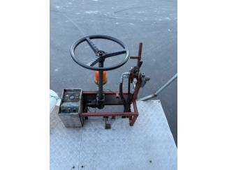 hoogwerkers en plukkoppers Zelfbouw hoogwerker 4x4