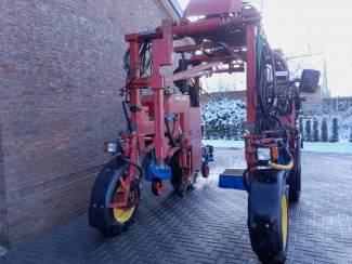 Portaaltractor met 250cm Bodemvrijheid