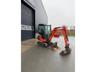 smalspoortractoren Kubota KX19-4