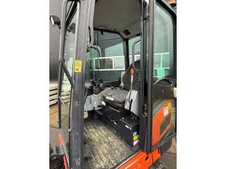 smalspoortractoren Kubota KX19-4