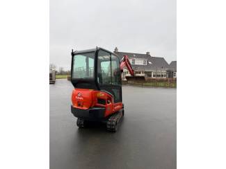 smalspoortractoren Kubota KX16-4