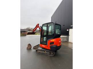 smalspoortractoren Kubota KX16-4