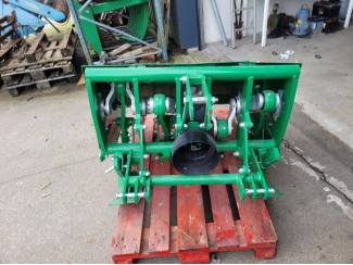 Spitmachine Geo DGG 100 spitmachine