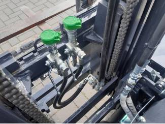 heftrucks stapelaars palletwagens Compacte Diesel Heftruck