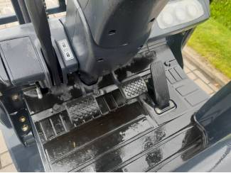 heftrucks stapelaars palletwagens Compacte Diesel Heftruck