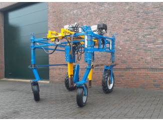 wortelsnijder Kluitsteek & Snoeimachine Combi met Machinedrager