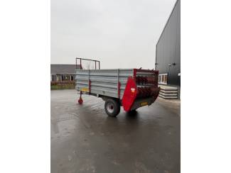 compoststrooiers Agromet mestverspreider